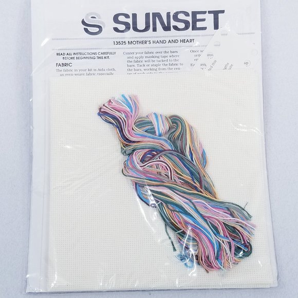 Vtg. Counted X-Stitch Kit "Mother's Hand & Heart" - Picture 6 of 6